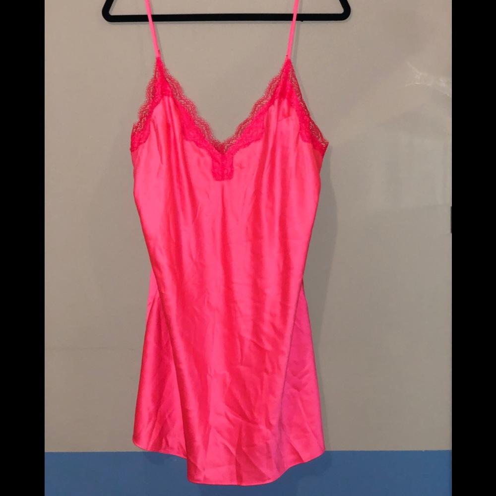 VS Hot Pink Lingerie